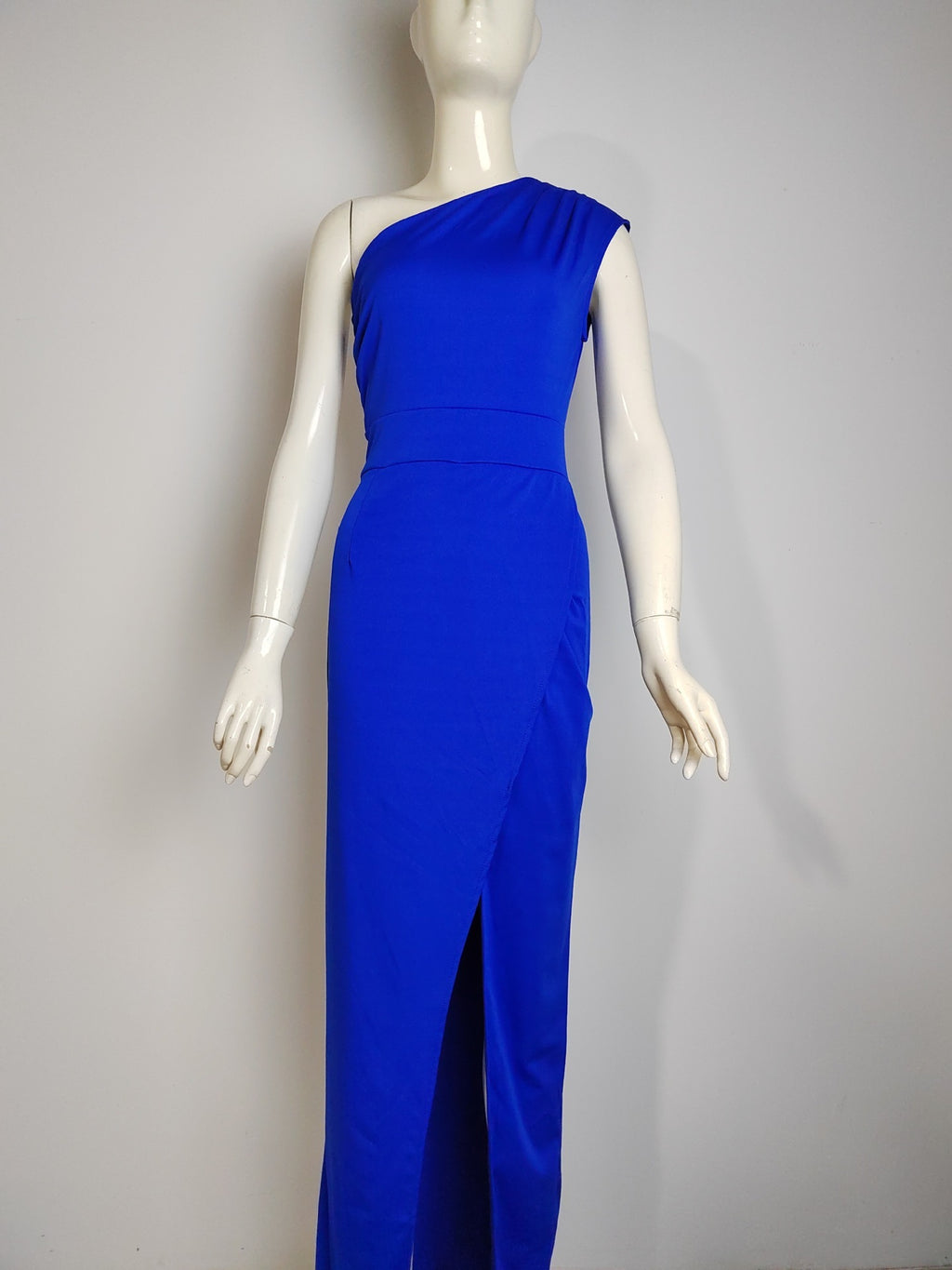 Robe une épaule taille haute fendu.Elégante Tempérament