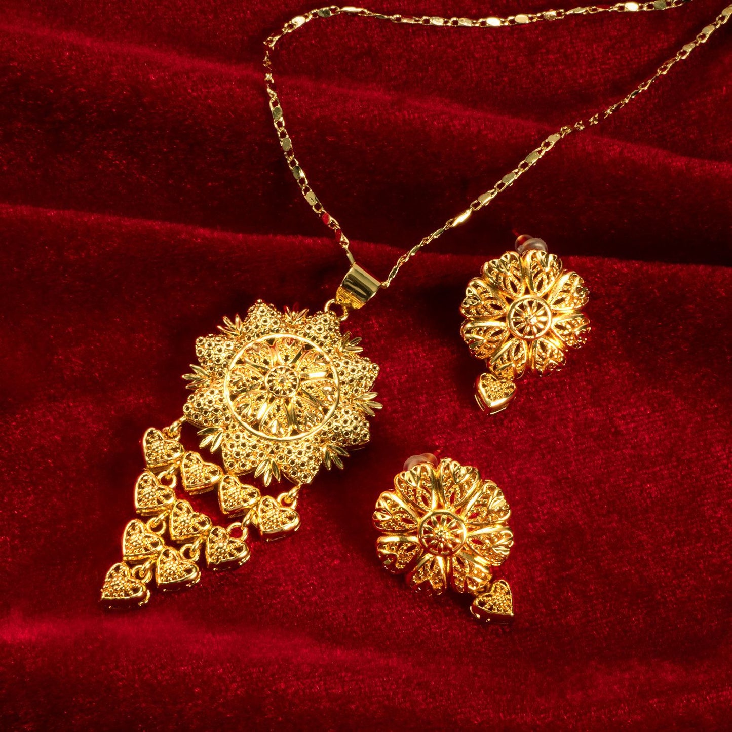 Bride's 24k Gold-plated Copper Necklace And Earrings Jewelry Set Two-piece